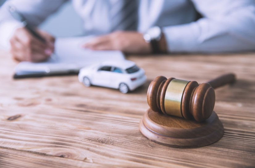 The Benefits of Hiring a Car Accident Lawyer